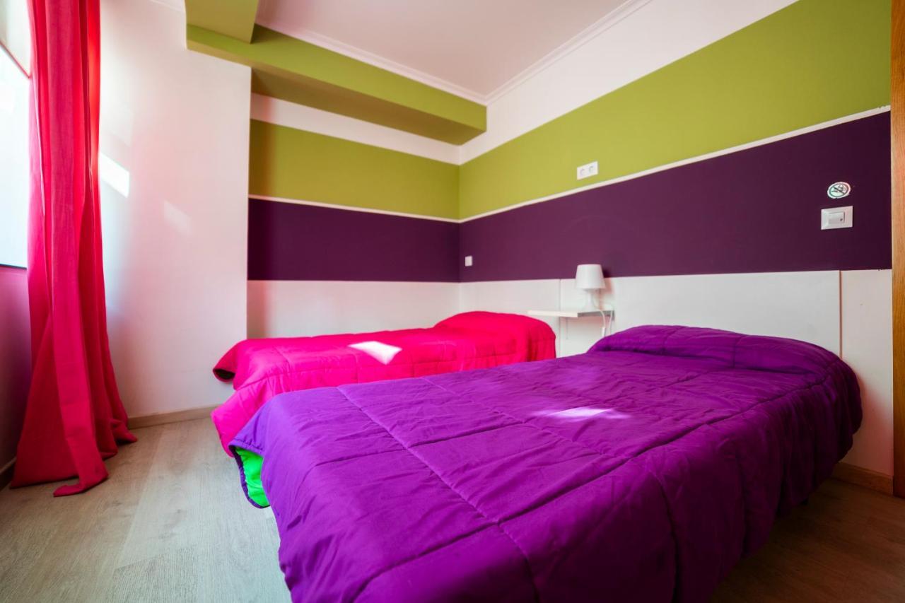 Shiku Hostel Lugo Ngoại thất bức ảnh